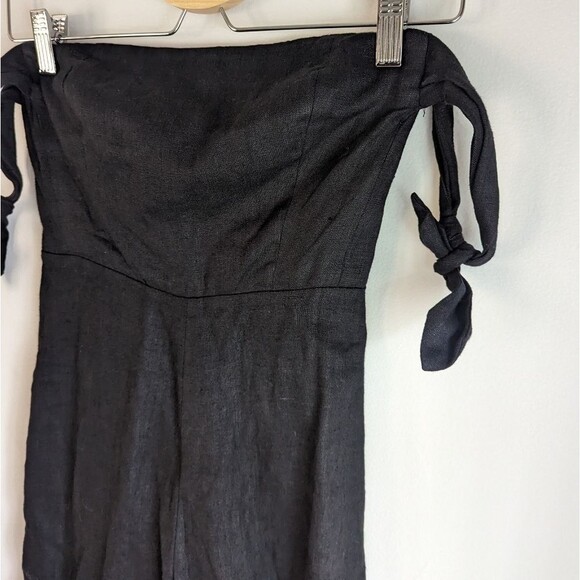 Reformation Amara Black Linen Off-shoulder Sleeveless Cropped Jumpsuit 0 - Picture 2 of 11